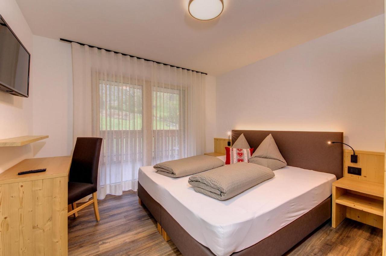 Apparthotel Marteshof Pfelders Ngoại thất bức ảnh